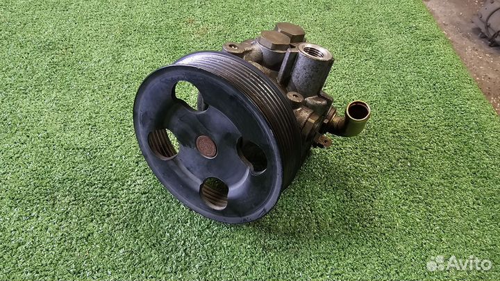 Насос гура pajero 3