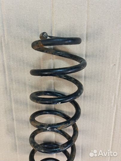 Пружина задней подвески Skoda Octavia A5