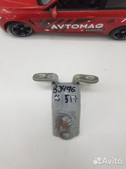 Петля двери передняя правая нижняя