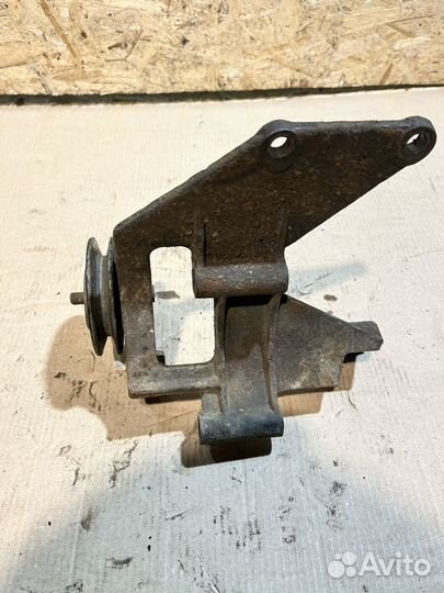 Кронштейн генератора Great Wall Safe