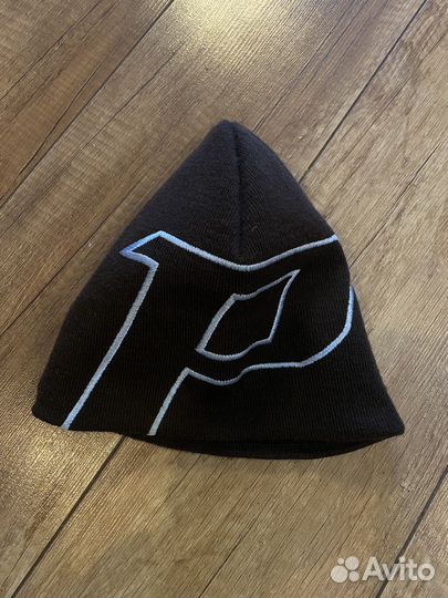 Шапка Peak Performance