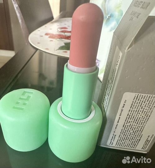 Simihaze помада