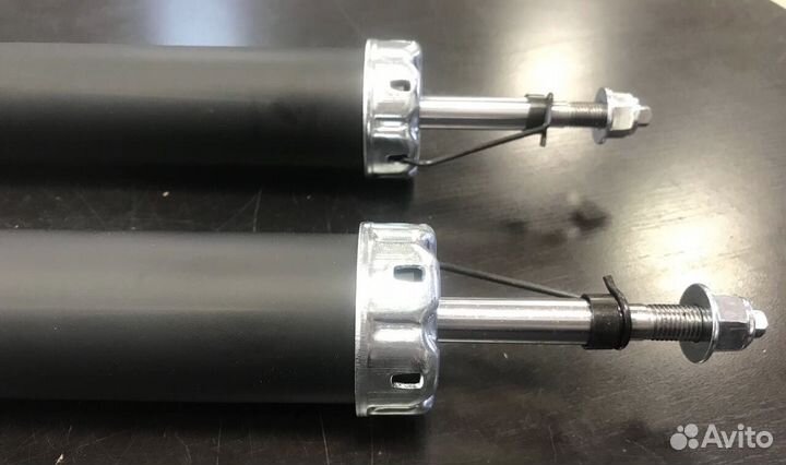 Амортизатор подвески задний hyundai IX35 4x4