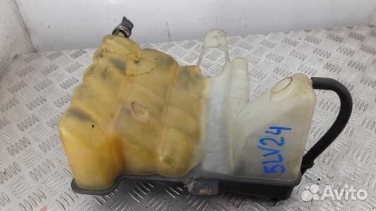 Бачок расширительный jeep grand cherokee WK (5LV24