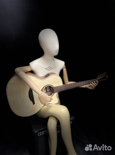 LAG T-70A CE электроакустическая гитара