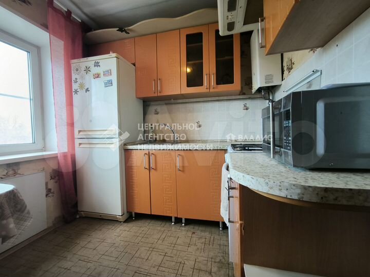 2-к. квартира, 48 м², 5/5 эт.