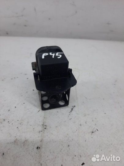 Сопротивление вентилятора охлаждения Nissan Note