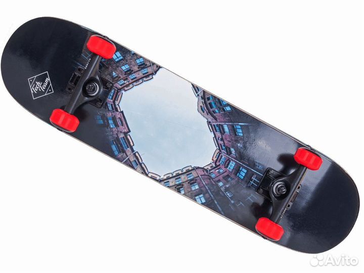 Скейтборд Switch Tech Team, канадский клен