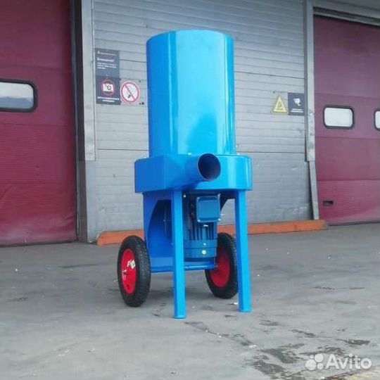 Измельчитель сена, соломы, травы