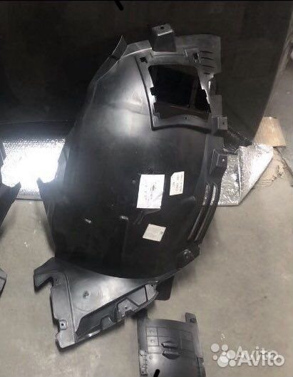 Подкрылок локер на мерседес GLE ML 166