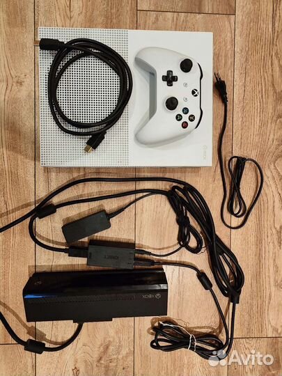 Xbox One S 1tb + Kinect 2.0 с играми