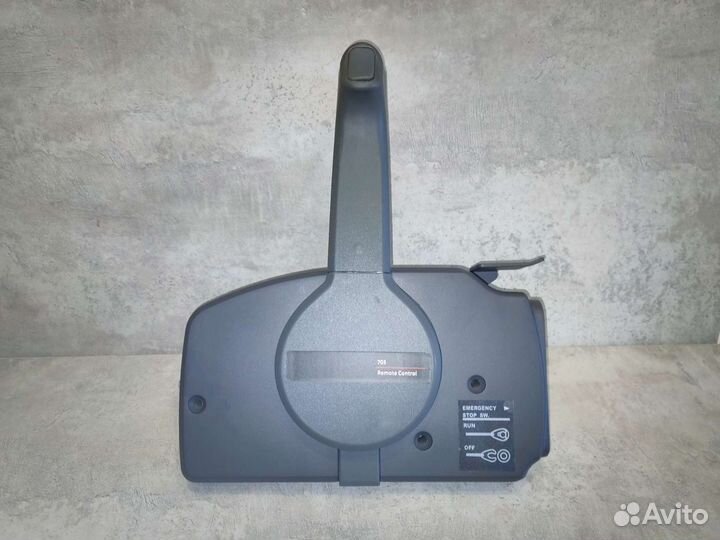 Универсальная машинка копия Yamaha 703