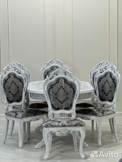 Кухонный стол. Доставка по всей России