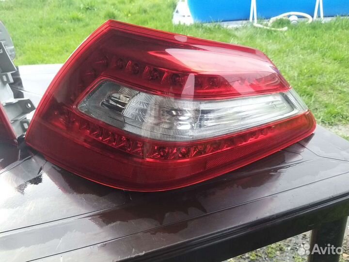 Заднии фонари стопы на нисан тиана J32