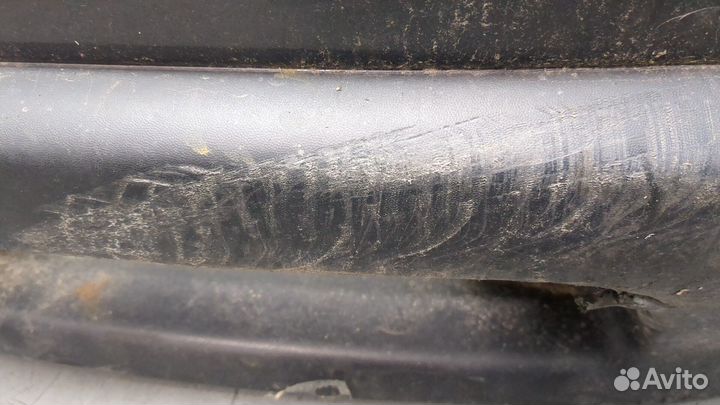 Бампер передний Subaru Tribeca (B9)