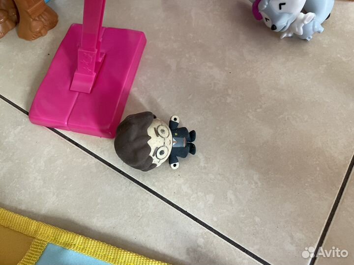 Пакетом игрушки Гарри Поттер, мебель для куклы