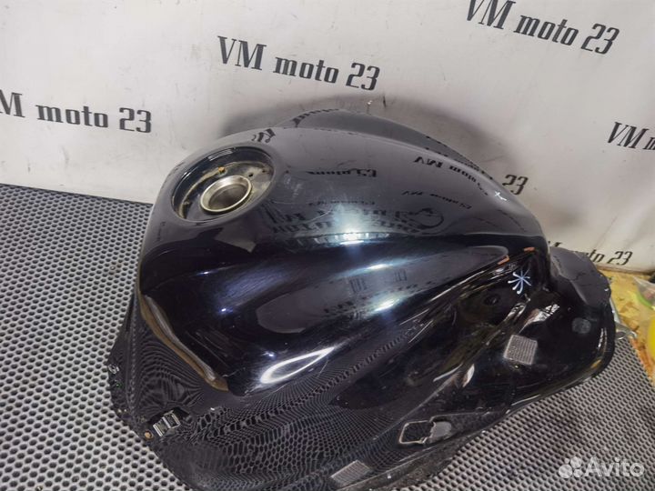 Бак gsx-s 1000 2017год