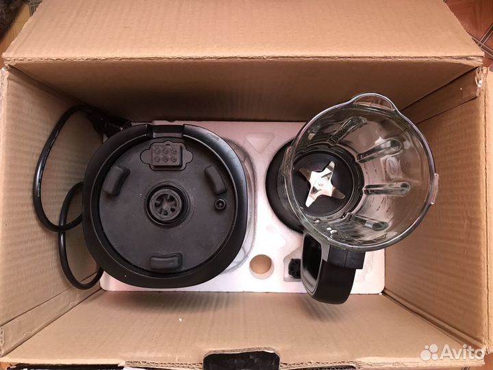 Блендер суповарка VLK Profi-2100