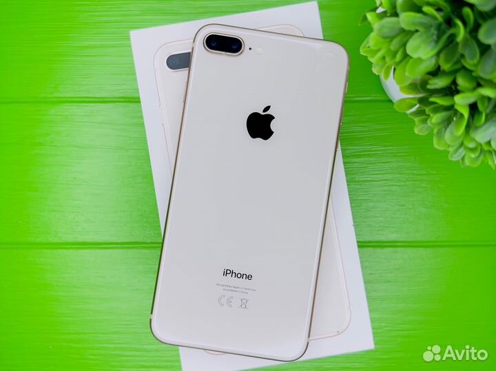 iPhone 8 plus 64gb Золотистый