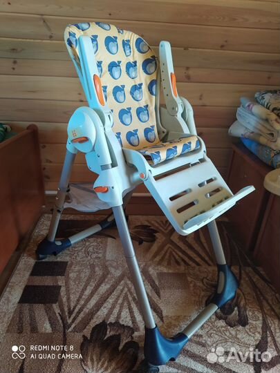 Детский стульчик для кормления Chicco