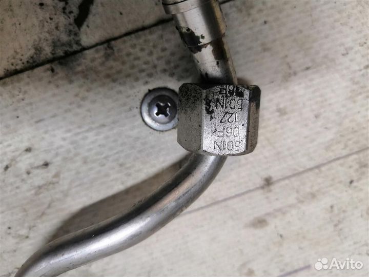 Трубка топливная VW Passat (B6) 2005-2010