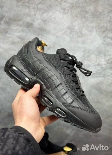 Кроссовки Nike Air Max 95 эргономичные