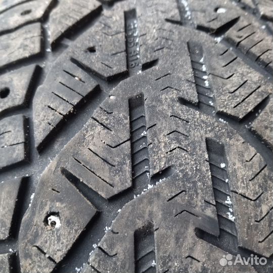 Kormoran SUV Stud 215/65 R16 102T