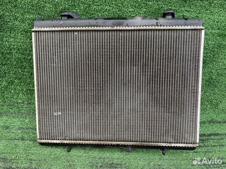 Радиатор охлаждения Peugeot 308 4 A/C 4A/C