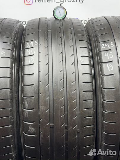 Yokohama Advan Sport V105 245/45 R19