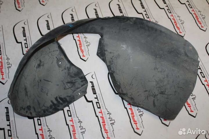 Подкрылок volkswagen passat 362 365 B7 передний левый 3AA805977