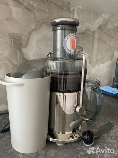 Соковыжималка bork ju cup 21095 SI 950 W