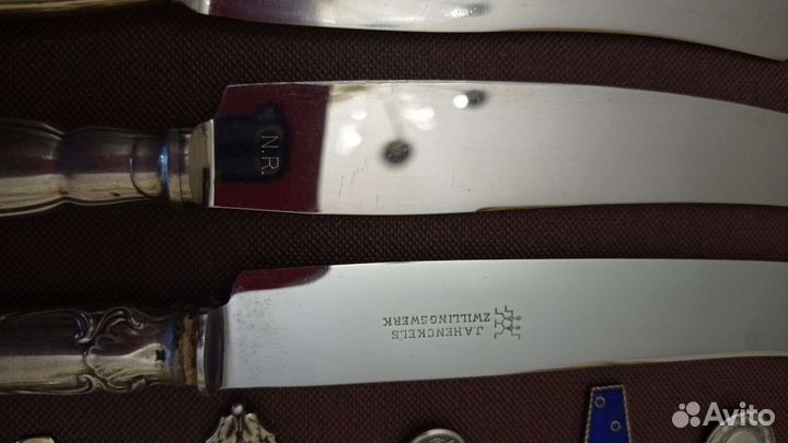 Серебряные приборы, ложки, стопки, ножи