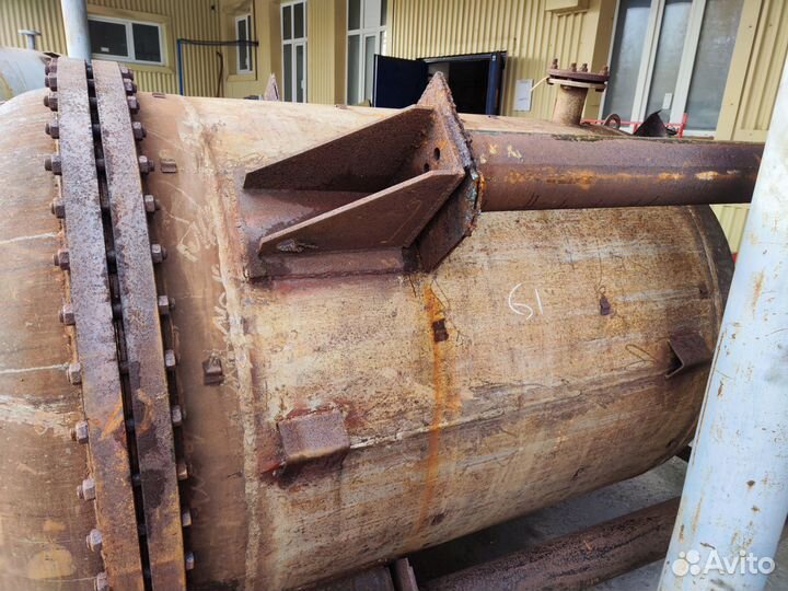 Сборник нержавейка 3.2 куб.м. б/у