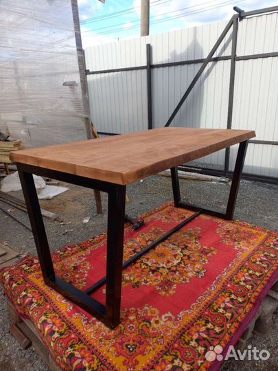 Компьютерный стол новый