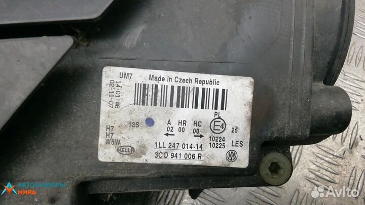 Фара правая Volkswagen Passat B6 2008