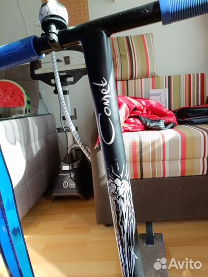 Трюковой самокат