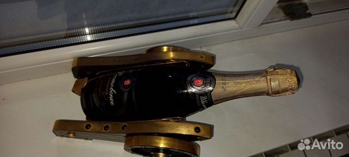 Подставка под шампанское