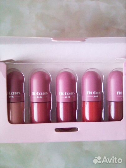 Помады-блески для губ