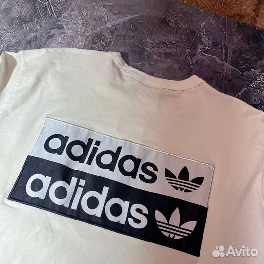 Свитшот adidas originals