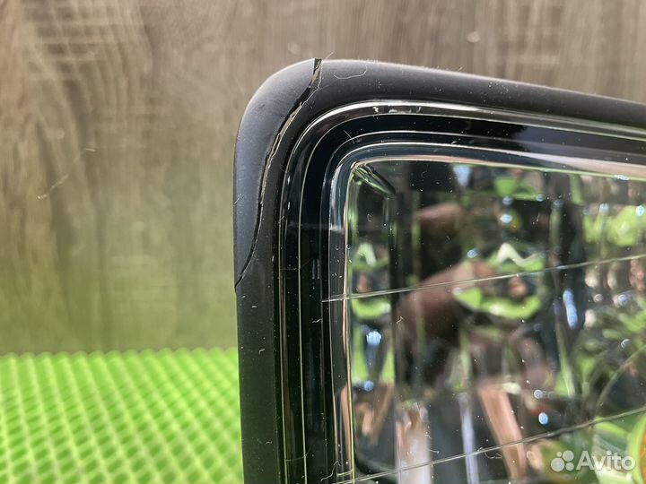 Фара противотуманная правая Nissan