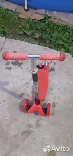 Самокат детский трехколесный
