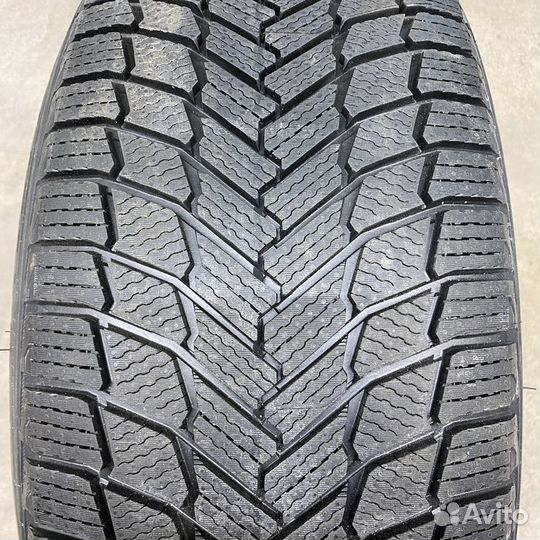 Michelin X-Ice Snow SUV 265/65 R18 114T