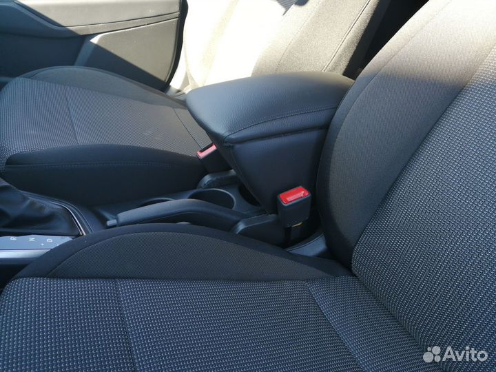 Подлокотник для Hyundai Solaris 2 / Хёндай Солярис