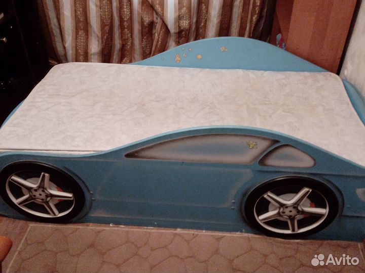 Детская кровать от 3 лет с матрасом бу