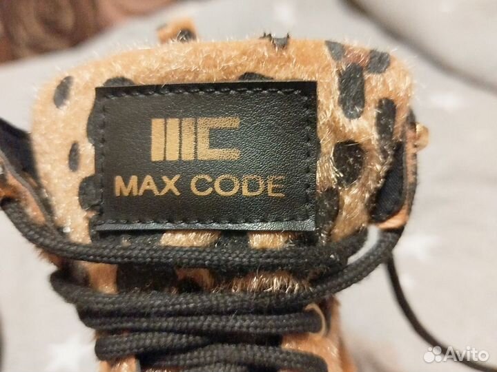 Ботинки женские демисезонные 40 размер