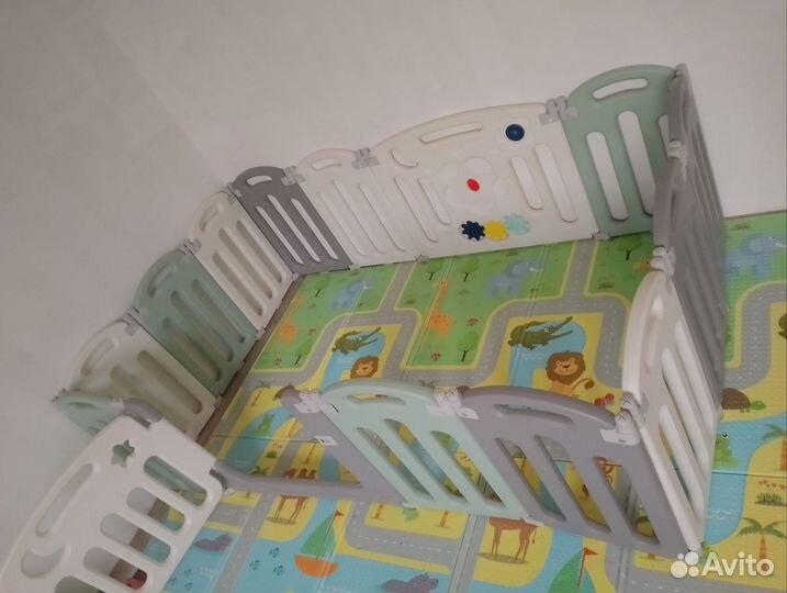 Манеж детский пластиковый