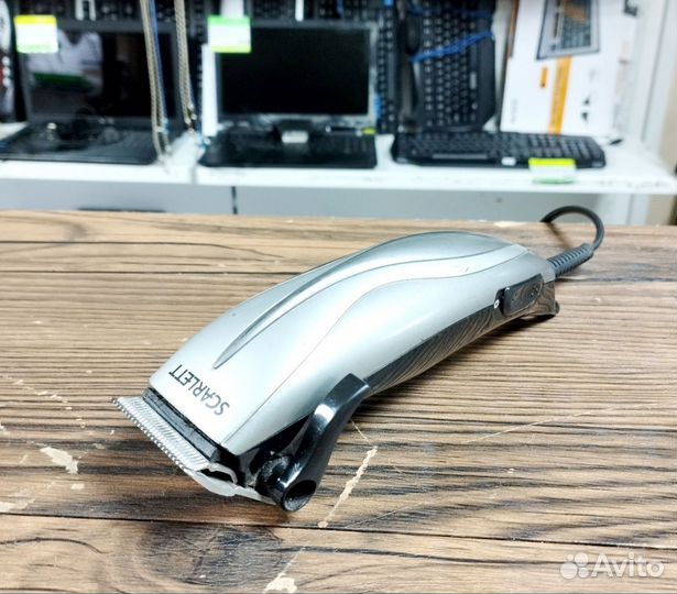 Машинка для стрижки волос Scarlett