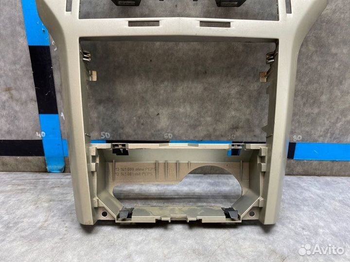 Рамка магнитолы Opel Astra H 1.6 Z16XER easytronic