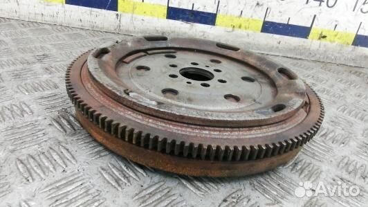 Маховик демпферный бензиновый audi A4 B6 (5LV09TI0