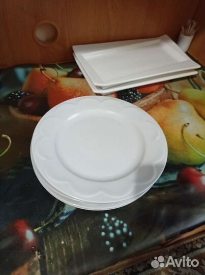 Блюдо для сервировки стола